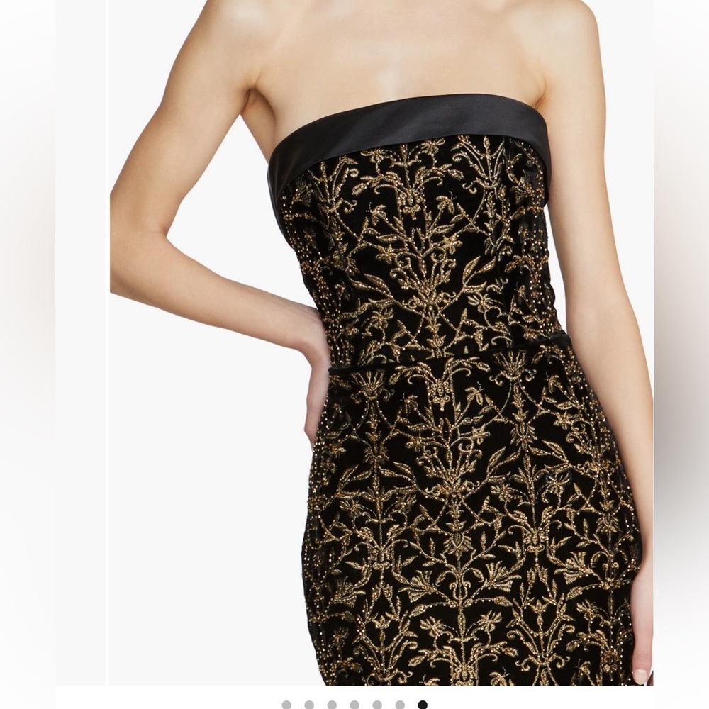 Theia Stunning Black and Gold Strapless Sheath Dress